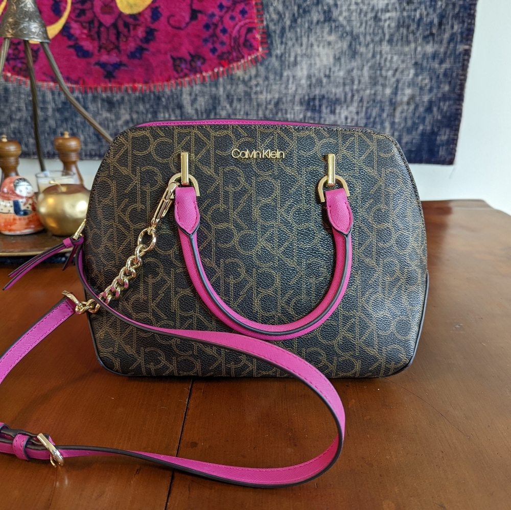 Calvin klein shoulder purse